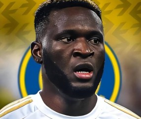 九游网页版-荷甲今夜再迎强敌，那不勒斯止住颓势，主帅态度：压力陡增，心理建设被强调的简单介绍