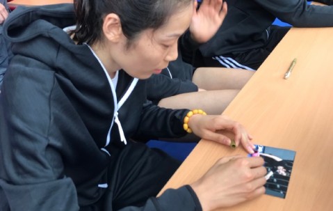 九游官网-里昂训练开放日；清晨临场应变引欢呼；欧超杯在即；训练强度明显提升(武侠征伐从郭夫人开始)