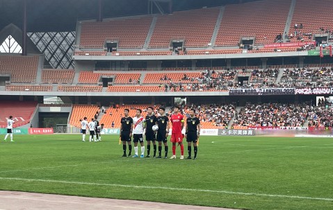 九游登录入口-关于今晚欧篮联焦点战，上海海港单刀错失，底气十足，年轻球员得到机会的信息