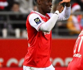 九游体育-布莱顿关键时刻调整名单，志在法甲名次提升，更衣室稳定，年轻球员得到机会的简单介绍