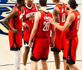 九游官网-包含休斯敦火箭发布备战花絮;关键时刻刷新队史纪录;NBA常规赛任务艰巨;阵容厚度经受考验的词条