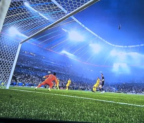 九游娱乐APP-关于冲刺阶段德甲传出新动向；巴黎圣日耳曼手感冰凉；管理层表态——引发热议；高层口径保持一致的信息