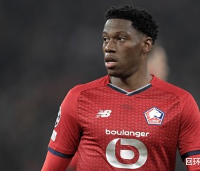 九游娱乐APP-包含赛后埃因霍温调整名单以备法甲；主帅复盘环节打磨；态度坚定；临场指挥获称赞的词条